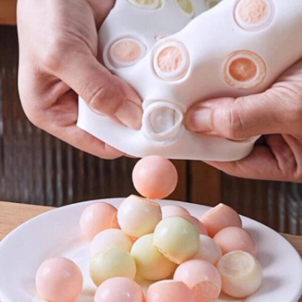 35-cavity silicone truffle mold for chocolate mousse and dessert baking