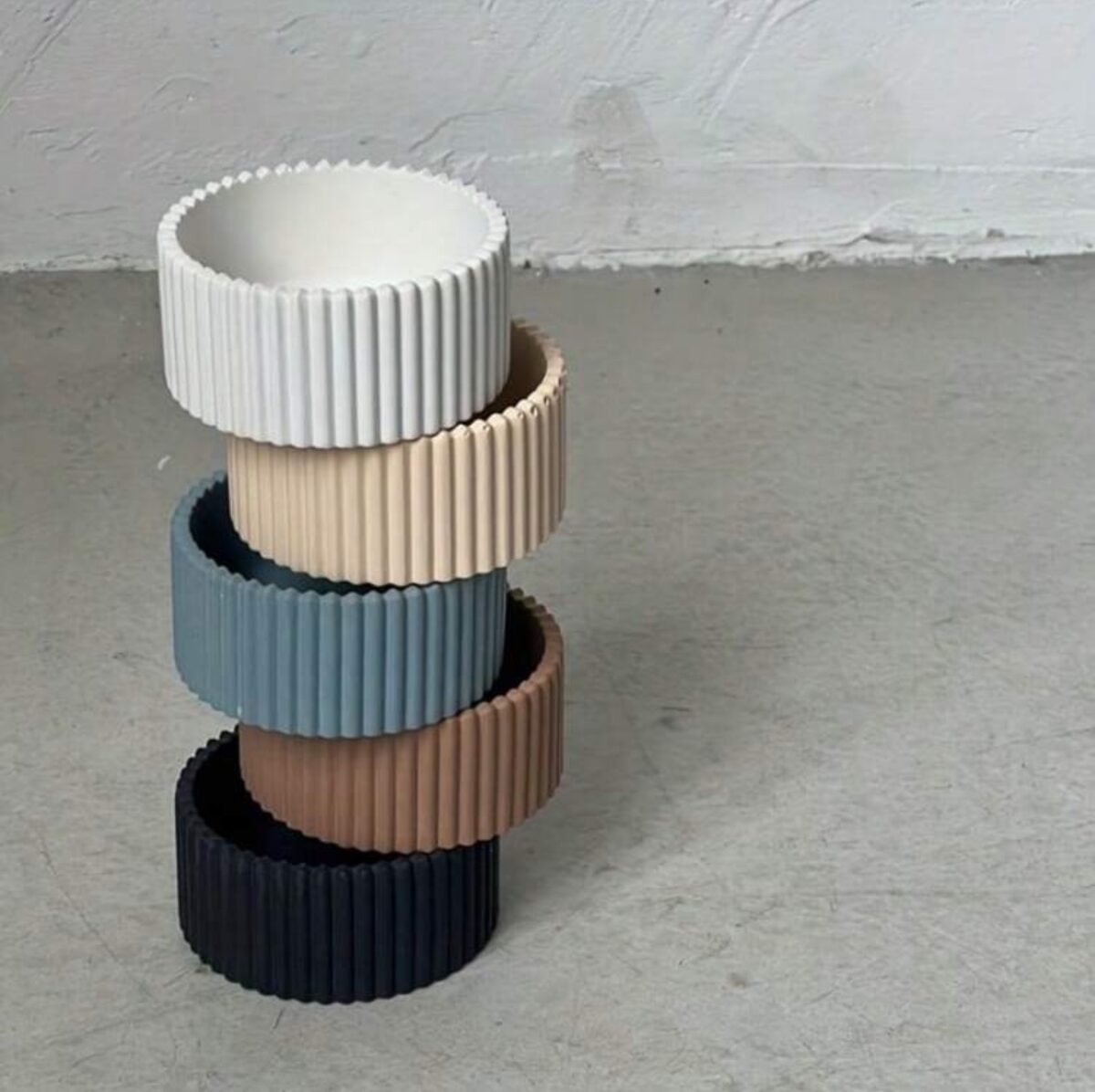 Premium Striped Candle Cup Silicone Mold – Modern Minimalist DIY Wax & Resin Mold - Image 7