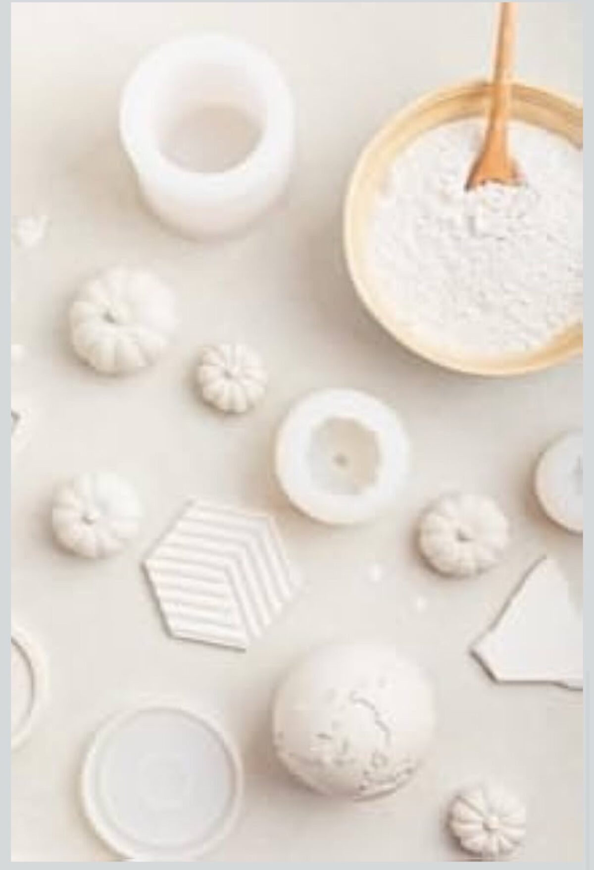 Paris Powder for Crafts Bright White Gypsum Powder for Pottery Ceramic Casting Moulding Material Ideal Projects Models Railroad Wall Repair White 5KG - Image 3